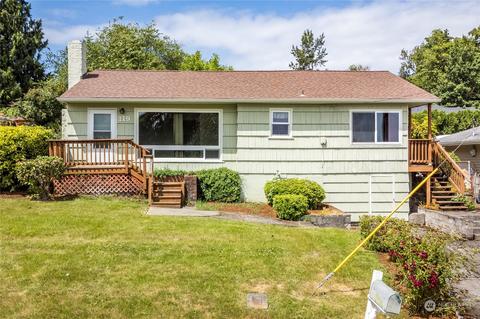 119 Mountain View Dr, Longview, WA 98632
