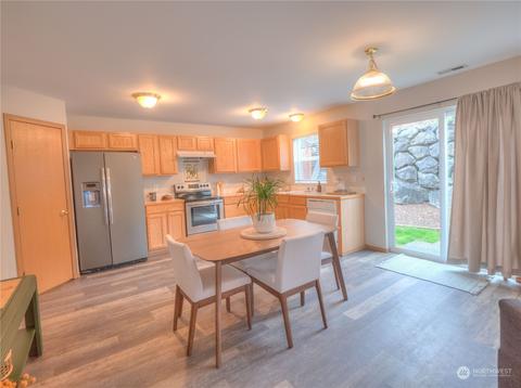 17907 110th Pl E, Bonney Lake, WA 98391 photo 4