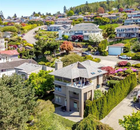 5802 Overlook Ave NE, Tacoma, WA 98422