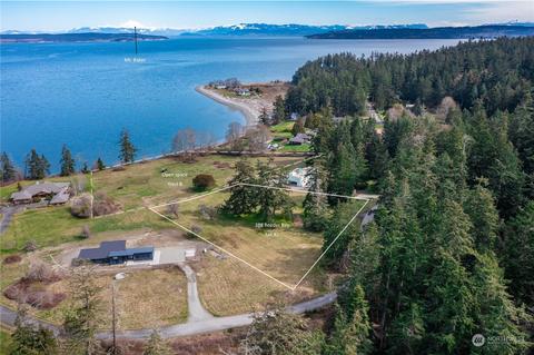 388 Reeder Bay Rd, Coupeville, WA 98239