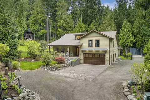 6527 Fletcher Bay Rd NE, Bainbridge Island, WA 98110