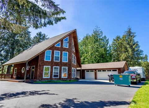 825 Mt Olympus Ave SE, Ocean Shores, WA 98569
