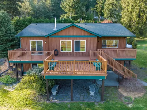 15801 Larson Loss Rd E, Buckley, WA 98321