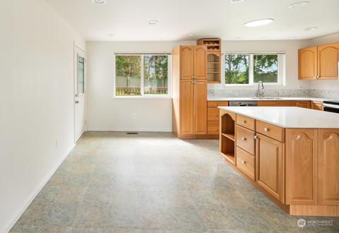 418 75th Pl SW, Everett, WA 98203 photo 6