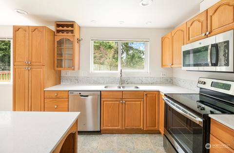 418 75th Pl SW, Everett, WA 98203 photo 8