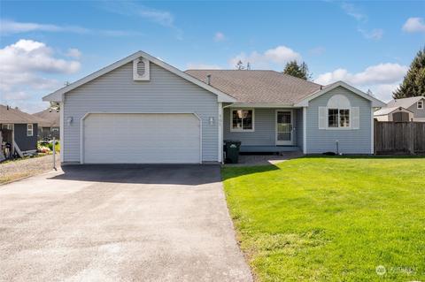 161 9th St, Blaine, WA 98230