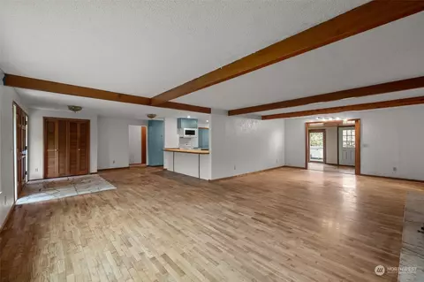 1957 Fowler Rd, Raymond, WA 98577 photo 5