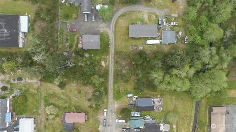 2 S Broadway St, Westport, WA 98595