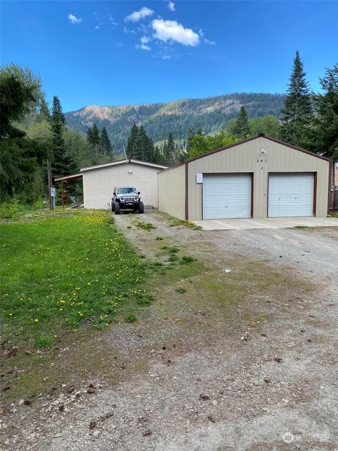 241 Pine Glen Dr, Easton, WA 98925