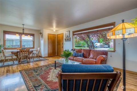 121 Cascade Dr, Walla Walla, WA 99362 photo 5