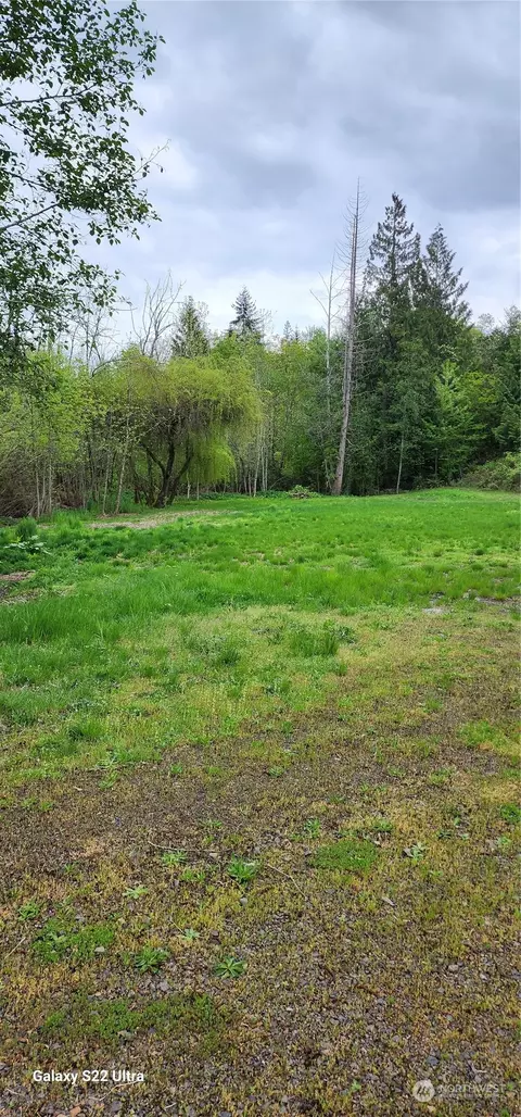 6615 Old Pacific Hwy S, Kalama, WA 98625