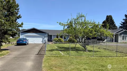 200 Point Brown Ave SE, Ocean Shores, WA 98569