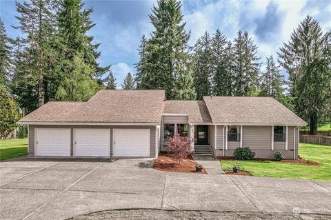 911 Fairway Dr, Aberdeen, WA 98520