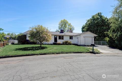 815 NW 72nd St, Vancouver, WA 98665