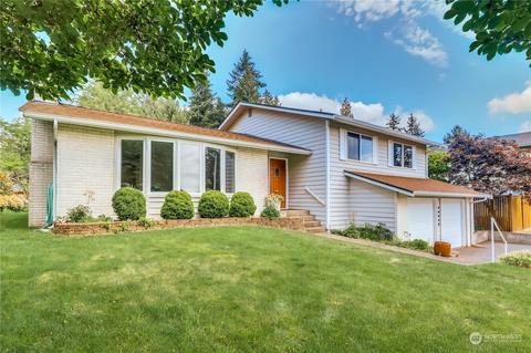 10542 NE 201st St, Bothell, WA 98011