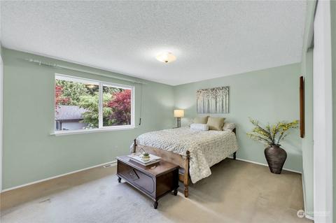 10542 NE 201st St, Bothell, WA 98011 photo 15