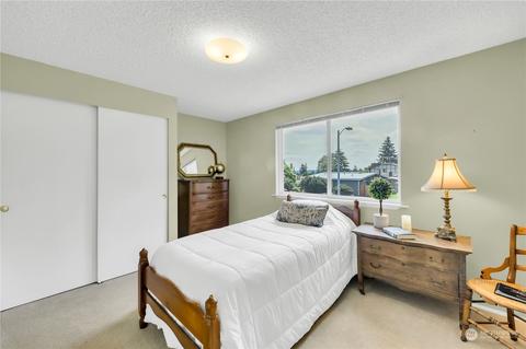 10542 NE 201st St, Bothell, WA 98011 photo 18