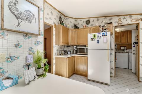 19806 126th Ave NE, Bothell, WA 98011 photo 13
