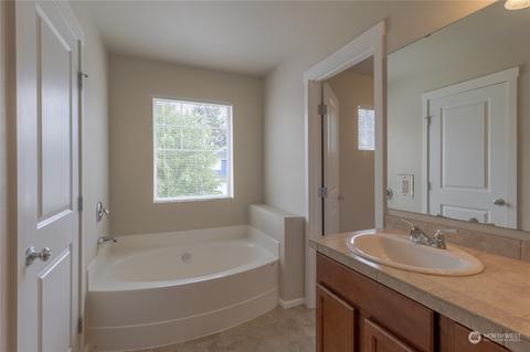 8511 198th St E, Spanaway, WA 98387 photo 19