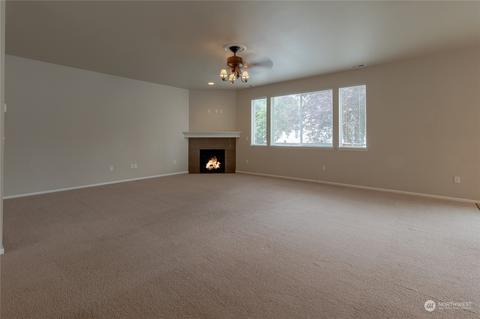 8511 198th St E, Spanaway, WA 98387 photo 14
