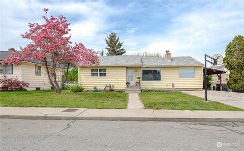 1110 Fuller St, Wenatchee, WA 98801