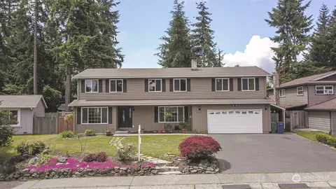 9219 NE 139th St, Kirkland, WA 98034