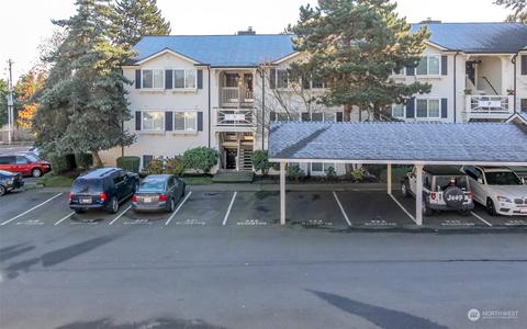 12404 E Gibson Rd #P302, Everett, WA 98204