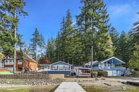 5210 E Mason Lake Dr W, Grapeview, WA 98546
