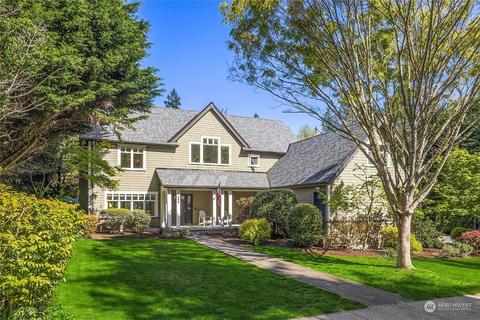 356 Eakin Dr NW, Bainbridge Island, WA 98110