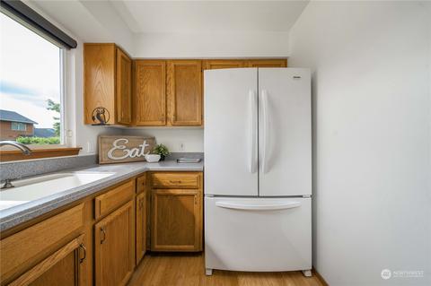 544 Victor St, Enumclaw, WA 98022 photo 14
