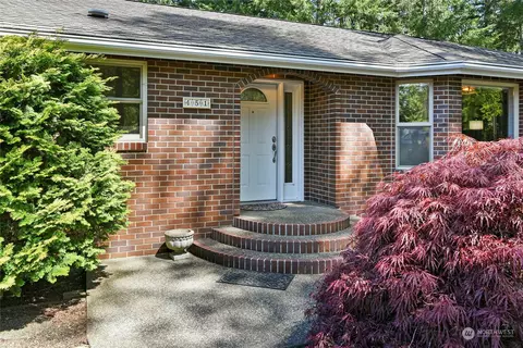 451 E Penzance Rd, Shelton, WA 98584