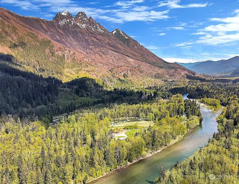 0 NE Nnnn Ne Stevens Pass Hwy, Baring, WA 98251