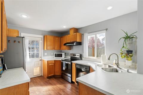 20305 13th Ave E, Spanaway, WA 98387 photo 8