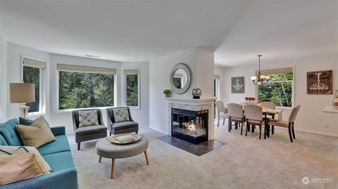 22018 SE 40th Ln #2132, Issaquah, WA 98029