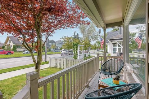 1815 Colby Ave, Everett, WA 98201 photo 2