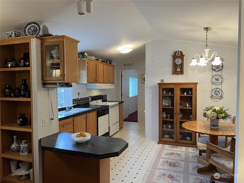 206 Bernice Ave, Conconully, WA 98819 photo 6