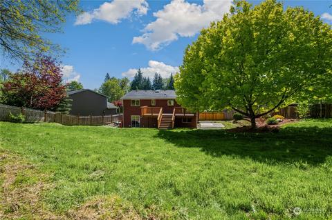 11715 25th St SE, Lake Stevens, WA 98258