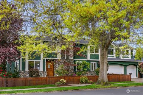 6705 103rd Ave NE, Kirkland, WA 98033