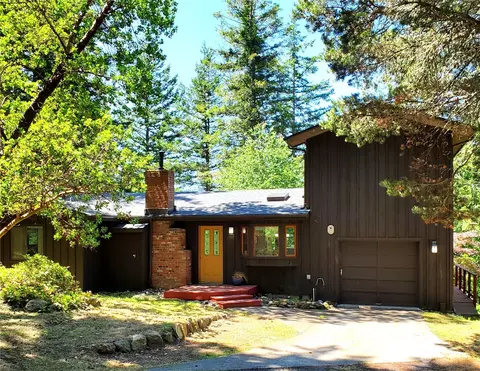 151 Highlands Dr, Eastsound, WA 98245