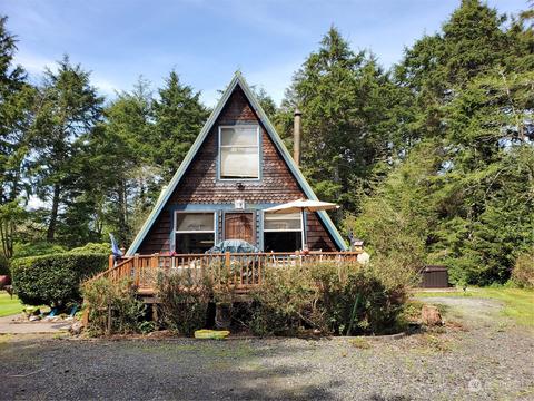 3808 S State Route 105, Grayland, WA 98547