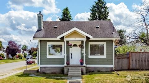 126 E 43rd St, Tacoma, WA 98404