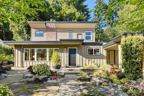 544 N 185th Pl, Shoreline, WA 98133