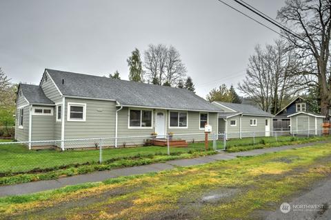 111 W Summa St, Centralia, WA 98531