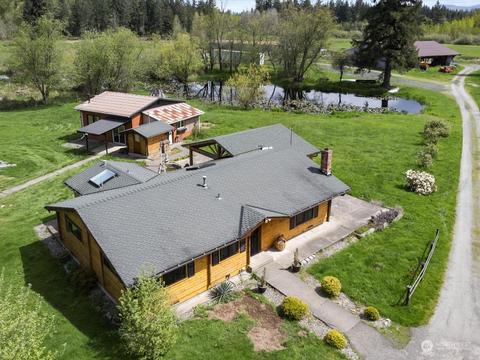 15111 240th St E, Graham, WA 98338
