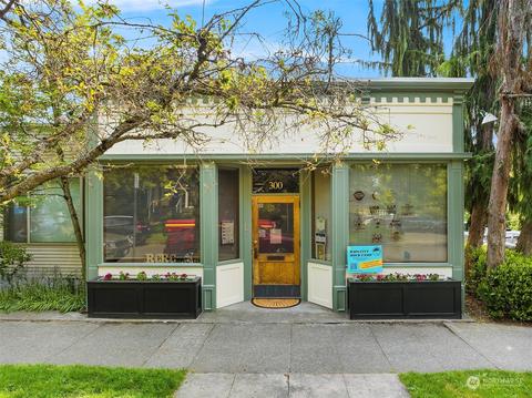 300 19th Ave, Seattle, WA 98122
