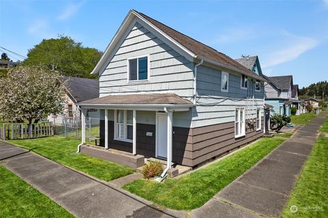 300 N D St, Aberdeen, WA 98520