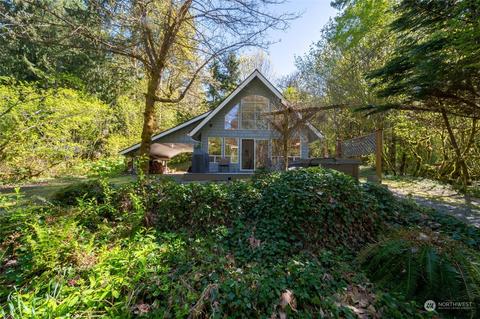 7550 Canyon View Dr, Glacier, WA 98244