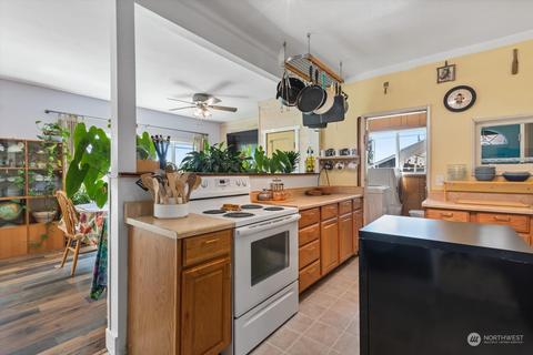 1306 38th St, Everett, WA 98201 photo 2