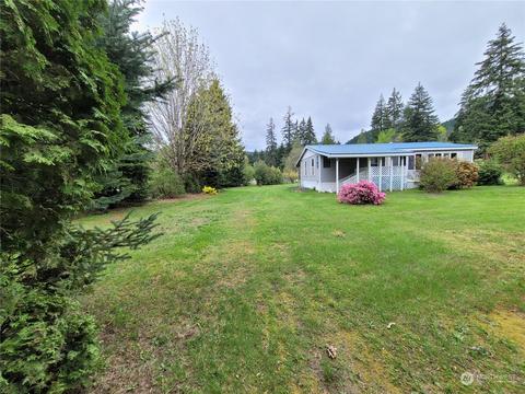 22 Callahan Rd, Carson, WA 98610 photo 3