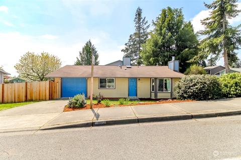 1020 Norpoint Way NE, Tacoma, WA 98422